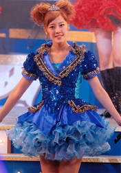 
Natsuyaki Miyabi,

