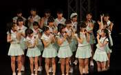
Hamaura Ayano,


Ichioka Reina,


Kaga Kaede,


Kanazawa Tomoko,


Kaneko Rie,


Kishimoto Yumeno,


Makino Maria,


Miyamoto Karin,


Murota Mizuki,


Nomura Minami,


Ogawa Rena,


Otsuka Aina,


Taguchi Natsumi,


Takagi Sayuki,


Tanabe Nanami,


Wada Sakurako,


Yamagishi Riko,


Yoshihashi Kurumi,

