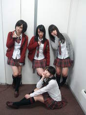 
blog,


Kotani Riho,


Ogasawara Mayu,


Yamada Nana,


Yamamoto Sayaka,


