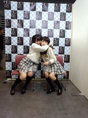 
blog,


Miyawaki Sakura,


Ueki Nao,

