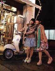 
Ishihara Kaori,


Magazine,


Ogura Yui,

