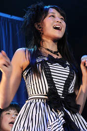 
Tamura Meimi,


Wada Ayaka,

