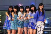 
Juice=Juice,


Kanazawa Tomoko,


Miyamoto Karin,


Miyazaki Yuka,


Otsuka Aina,


Takagi Sayuki,


Uemura Akari,

