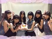 
blog,


Juice=Juice,


Kanazawa Tomoko,


Miyamoto Karin,


Miyazaki Yuka,


Otsuka Aina,


Takagi Sayuki,


Uemura Akari,

