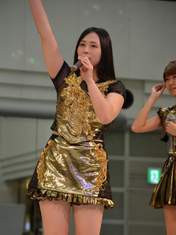 
Sudou Maasa,


Tokunaga Chinami,


