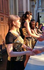 
Berryz Koubou,


Kumai Yurina,


Natsuyaki Miyabi,


Shimizu Saki,


Sudou Maasa,


Sugaya Risako,


Tokunaga Chinami,


Tsugunaga Momoko,

