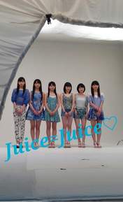 
blog,


Juice=Juice,


Kanazawa Tomoko,


Miyamoto Karin,


Miyazaki Yuka,


Otsuka Aina,


Takagi Sayuki,


Uemura Akari,

