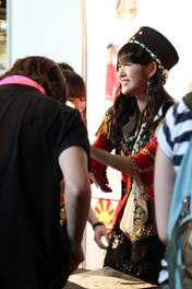 
Suzuki Airi,

