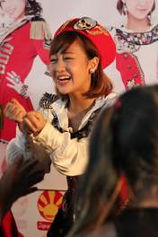 
Hagiwara Mai,

