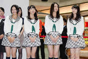 
Kodama Haruka,


Matsuoka Natsumi,


Miyawaki Sakura,


Moriyasu Madoka,

