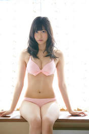 
Magazine,


Mukaida Manatsu,

