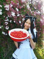 
Inoue Yuriya,

