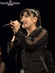 
Suzuki Kanon,

