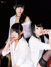 
Kizaki Yuria,


Magazine,


Matsui Rena,


Mukaida Manatsu,

