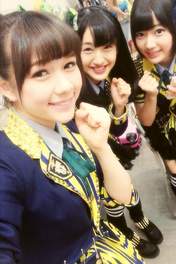 
blog,


Miyawaki Sakura,


Murashige Anna,


Tashima Meru,

