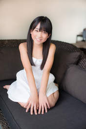 
Magazine,


Yabuki Nako,

