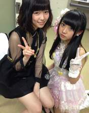 
blog,


Kizaki Yuria,


Shimazaki Haruka,

