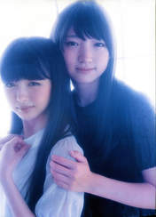 
Ichikawa Miori,


Magazine,


Oota Yuuri,

