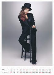 
Itano Tomomi,


Magazine,


