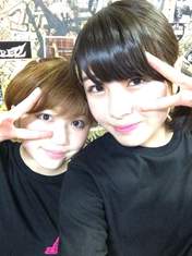 
blog,


Nakanishi Kana,


Takeuchi Akari,

