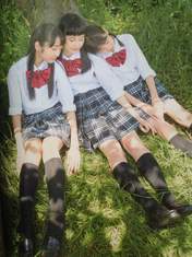 
Danbara Ruru,


Magazine,


Niinuma Kisora,


Ooura Hirona,

