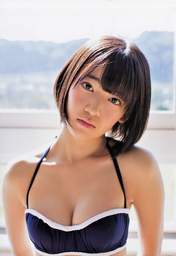
Magazine,


Miyawaki Sakura,

