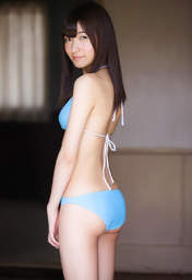 
Magazine,


Oshima Ryoka,

