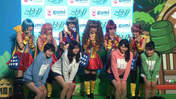 
Fukuda Kanon,


Hagiwara Mai,


Iikubo Haruna,


Katsuta Rina,


Miyamoto Karin,


Morito Chisaki,


Ogata Haruna,


Ozeki Mai,


Uemura Akari,


Yajima Maimi,

