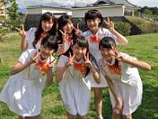
Country Girls,


Inaba Manaka,


Morito Chisaki,


Ozeki Mai,


Shimamura Uta,


Tsugunaga Momoko,


Yamaki Risa,

