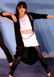 
Yajima Maimi,

