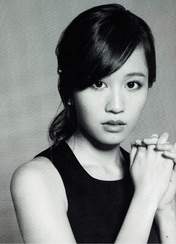 
Maeda Atsuko,


Magazine,

