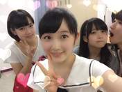 
blog,


Inaba Manaka,


Morito Chisaki,


Ozeki Mai,


Yamaki Risa,

