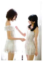 
Magazine,


Miyawaki Sakura,


Mukaichi Mion,

