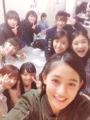 
Aikawa Maho,


ANGERME,


Fukuda Kanon,


Kamikokuryou Moe,


Katsuta Rina,


Murota Mizuki,


Nakanishi Kana,


Sasaki Rikako,


Takeuchi Akari,


Tamura Meimi,


Wada Ayaka,

