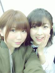 
blog,


Nakanishi Kana,


Takeuchi Akari,

