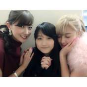 
blog,


Kumai Yurina,


Natsuyaki Miyabi,


Sayashi Riho,

