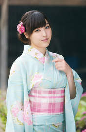 
Fukumura Mizuki,


Magazine,

