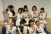 
Aikawa Maho,


ANGERME,


Kamikokuryou Moe,


Katsuta Rina,


Murota Mizuki,


Nakanishi Kana,


Sasaki Rikako,


Takeuchi Akari,


Tamura Meimi,


Wada Ayaka,

