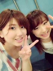 
blog,


Ishida Ayumi,


Takeuchi Akari,

