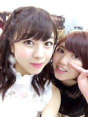 
blog,


Nakanishi Kana,


Takeuchi Akari,

