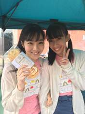 
Ichioka Reina,


Maeda Kokoro,


