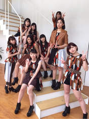 
Aikawa Maho,


ANGERME,


Kamikokuryou Moe,


Kasahara Momona,


Katsuta Rina,


Murota Mizuki,


Nakanishi Kana,


Sasaki Rikako,


Takeuchi Akari,


Wada Ayaka,

