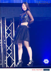 
Shimano Momoko,


