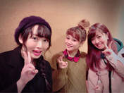 
blog,


Niigaki Risa,


Shimizu Saki,


Sudou Maasa,

