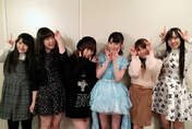 
blog,


Fukumura Mizuki,


Iikubo Haruna,


Ikuta Erina,


Ishida Ayumi,


Michishige Sayumi,


Ogata Haruna,

