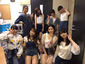 
ANGERME,


Kamikokuryou Moe,


Kasahara Momona,


Katsuta Rina,


Murota Mizuki,


Nakanishi Kana,


Sasaki Rikako,


Takeuchi Akari,


Wada Ayaka,

