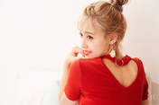 
Natsuyaki Miyabi,

