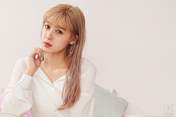 
Natsuyaki Miyabi,

