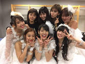 
Arihara Kanna,


C-ute,


Hagiwara Mai,


Murakami Megumi,


Nakajima Saki,


Okai Chisato,


Suzuki Airi,


Umeda Erika,


Yajima Maimi,

