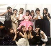 
Berryz Koubou,


Hagiwara Mai,


Kumai Yurina,


Nakajima Saki,


Natsuyaki Miyabi,


Shimizu Saki,


Sudou Maasa,


Sugaya Risako,


Suzuki Airi,


Tokunaga Chinami,


Tsugunaga Momoko,


Yajima Maimi,

